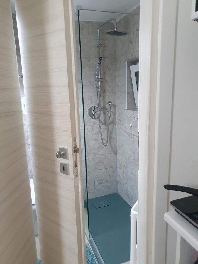 Il Re Dei Sogni Appartement Salerno Buitenkant foto